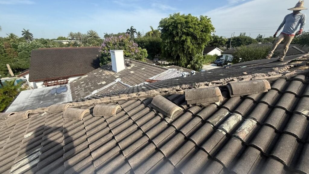 Techo de Teja en North Miami en el sur de Florida - CV Quality Builders